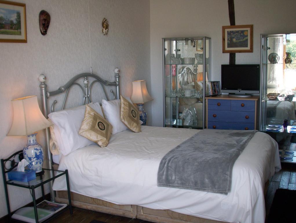 La Châtaigne Dorée Saint-Pierre-de-Fursac Habitación foto